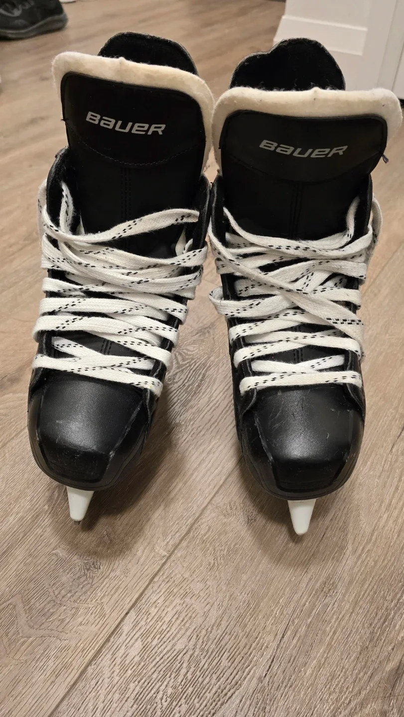 Bauer Supreme Pro Ice Skates - Size 5R  US 6 EUR38.5 image indicator(3)