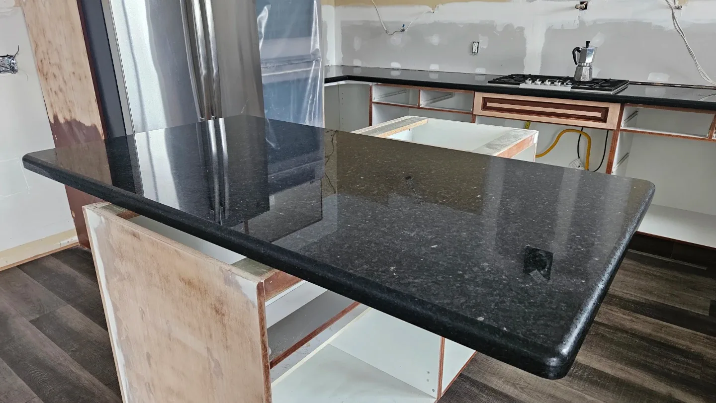 Granite Countertop - Black image indicator(2)