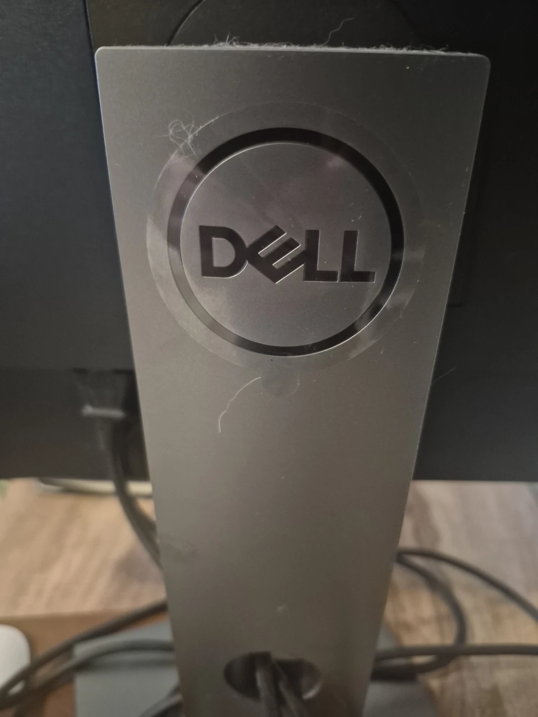 Dell Monitor- Like New ( adjustable screen) - photo 5