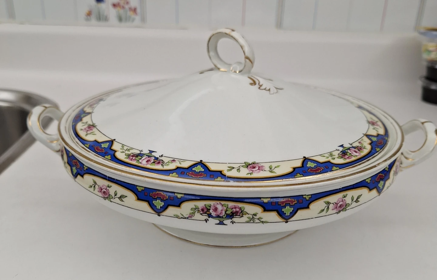 Covered Serving Dish