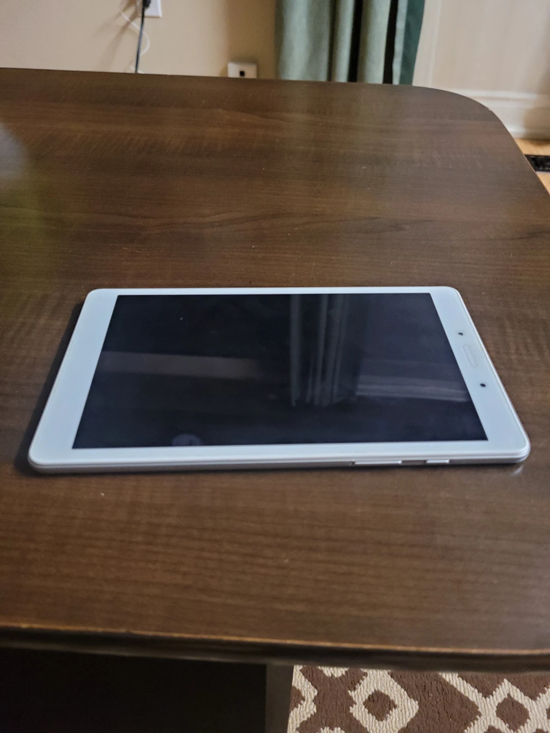 White Tablet - photo 2