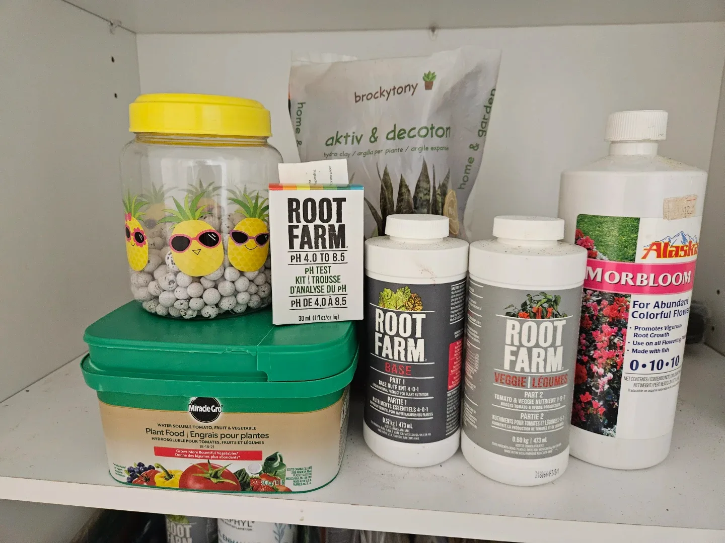 Assorted Plant Nutrients & Soil Enhancers hydroponics image indicator(2)