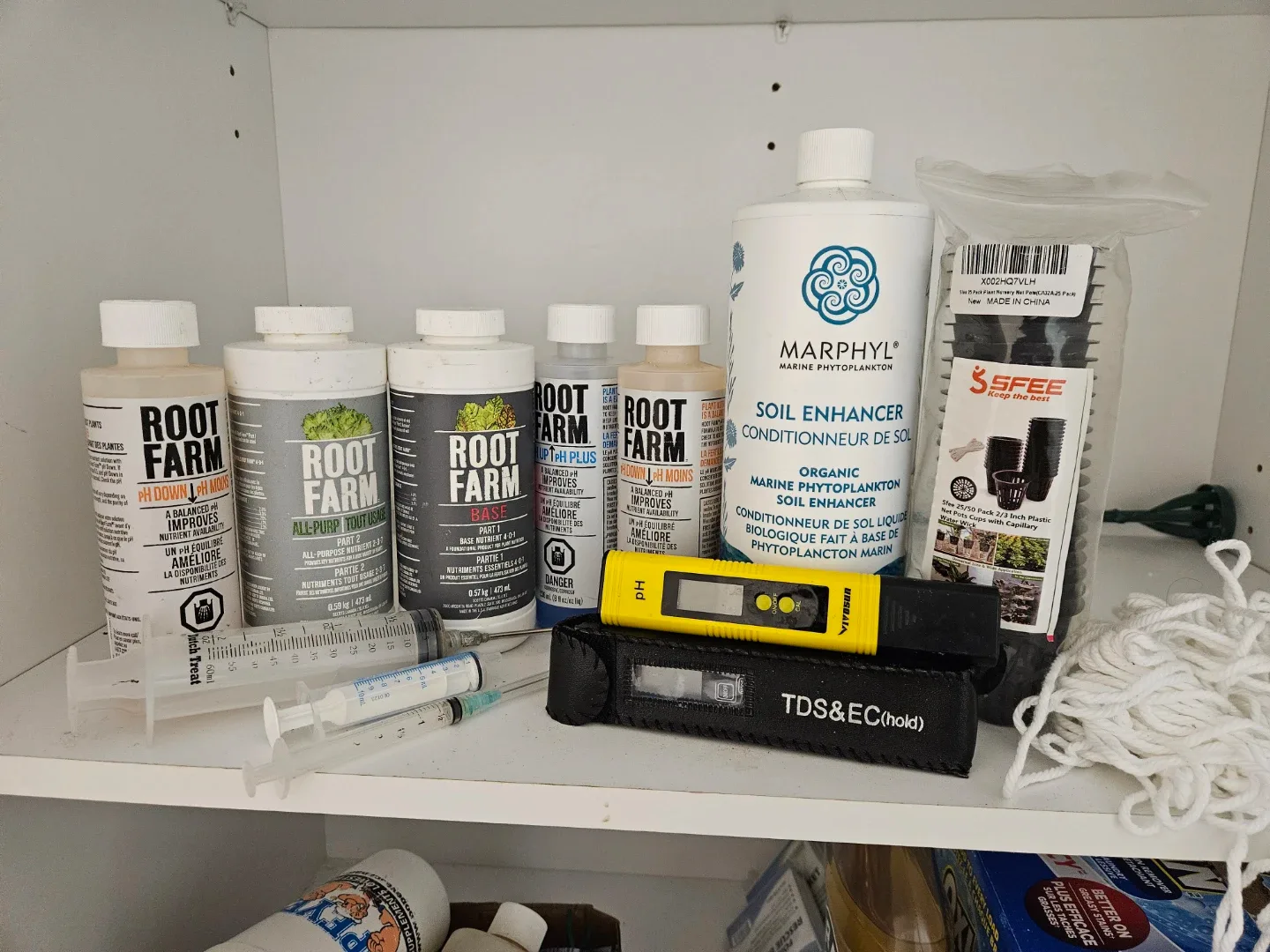 Assorted Plant Nutrients & Soil Enhancers hydroponics image indicator(3)