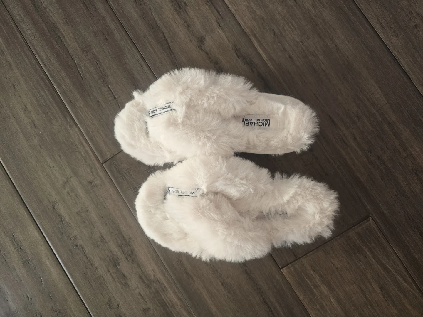 Michael Kors White Furry Slippers - Size 6M