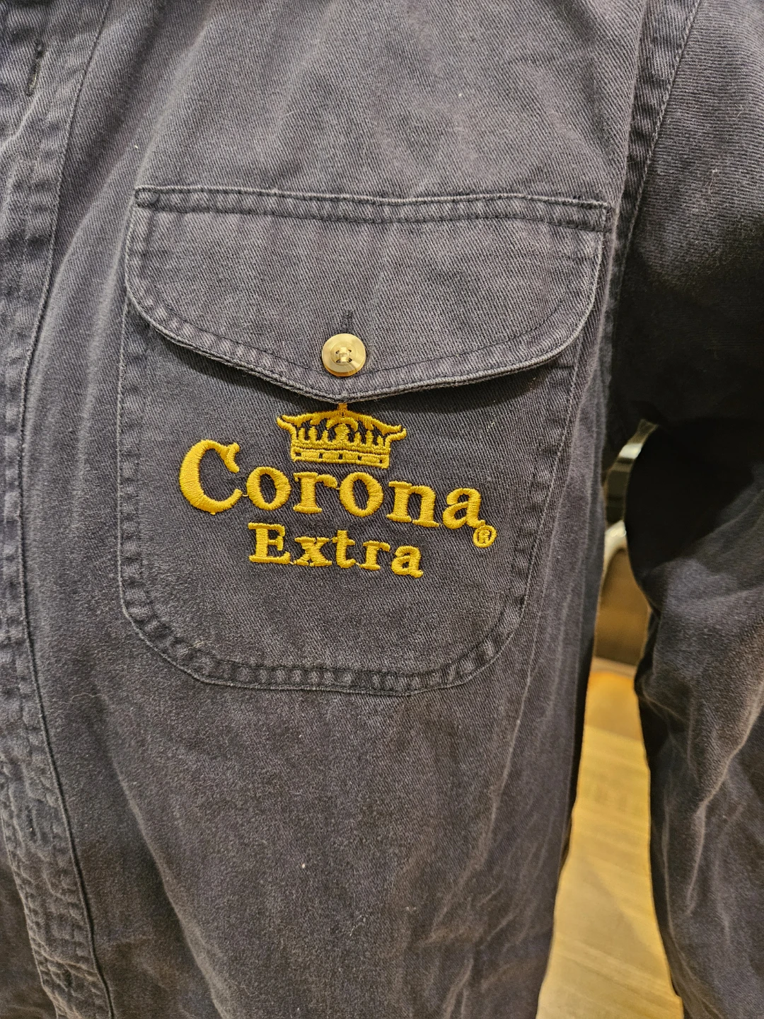 Corona Extra Lord Nelson Pub Shirt - photo 2