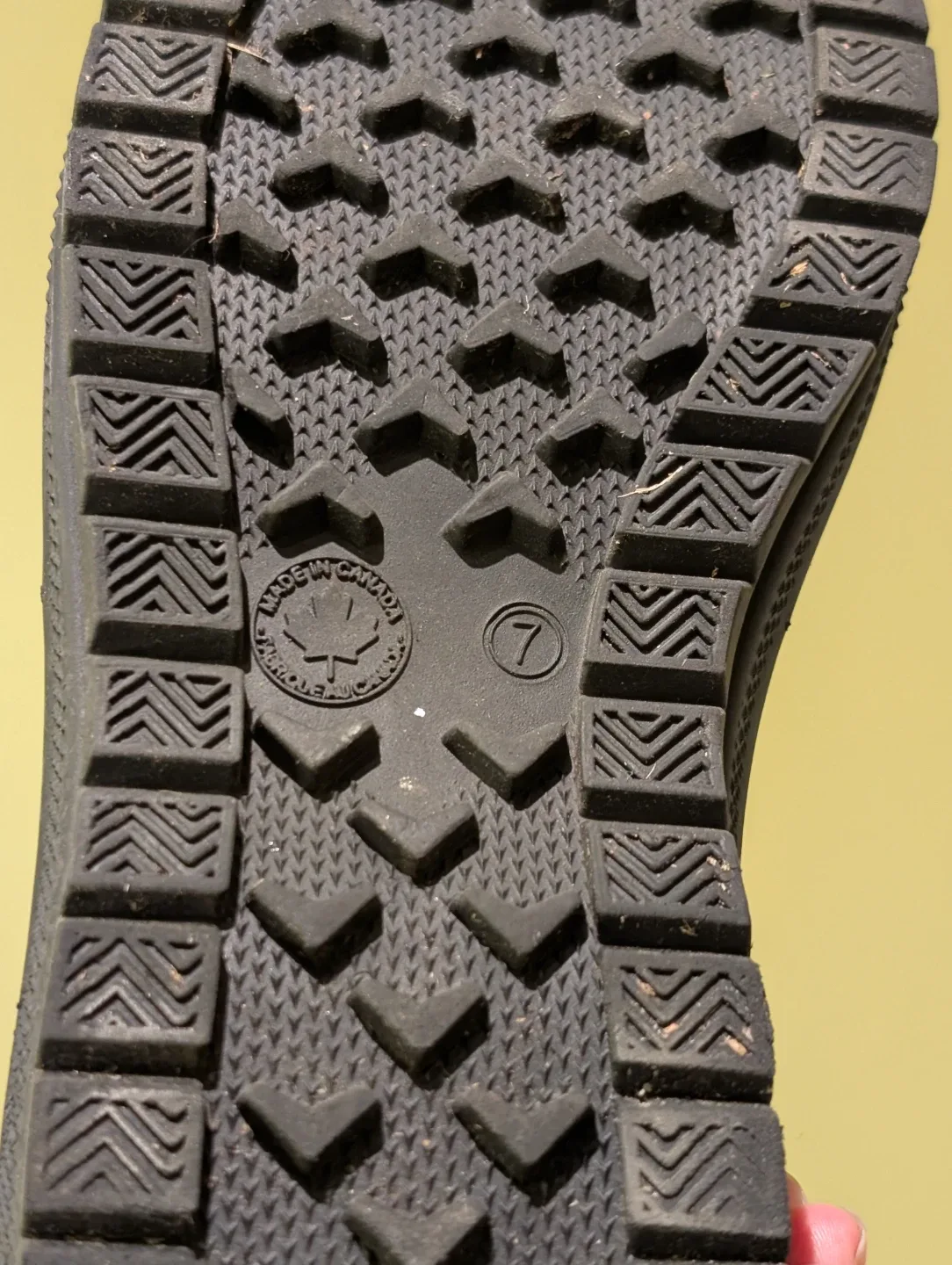 Arctic Tracks Black Winter Boots - Size 7 image indicator(4)