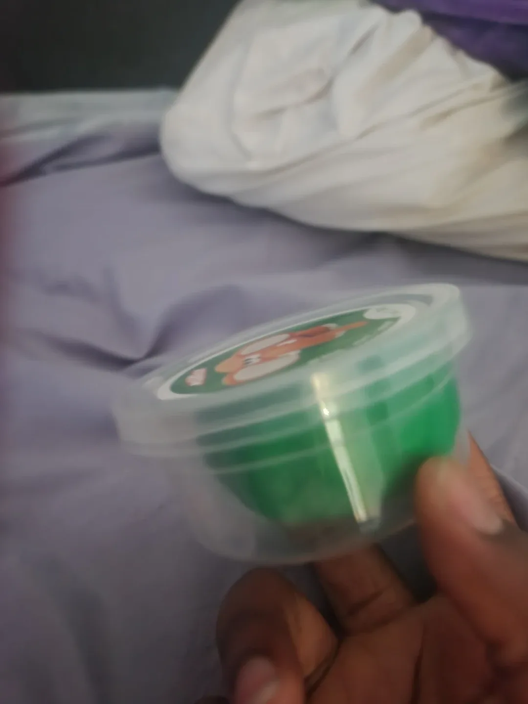 Mont Marte Green Modelling Clay - 1 oz image indicator(2)