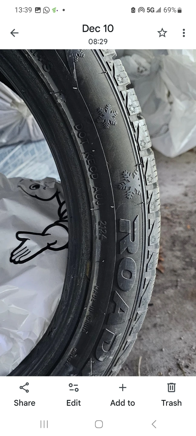 235/45R18 Winter Tire - photo 4