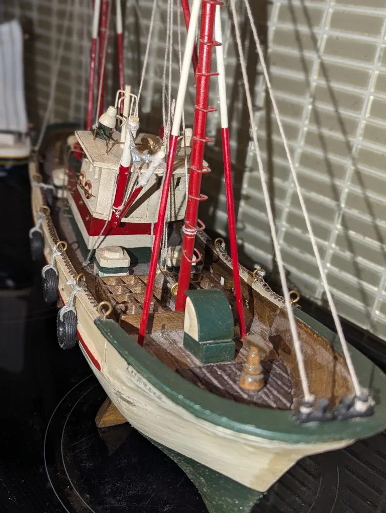 Handcrafted Wooden Model Fishing Boats image indicator(8)