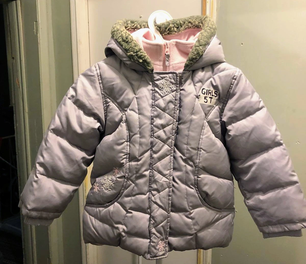 ROOTS 73 Girls' Puffer Jacket - Size 5T Good condition!
