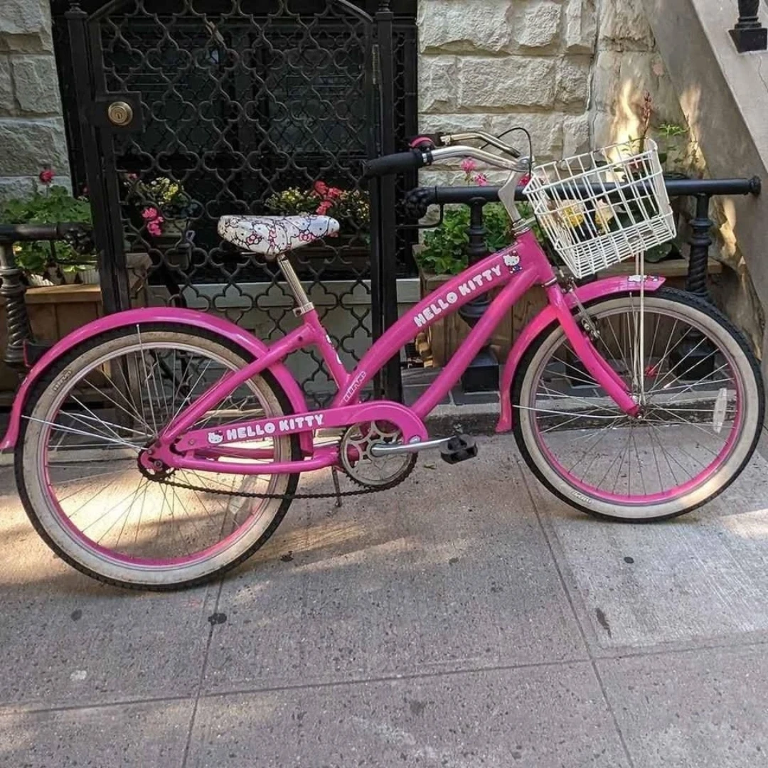 Hello Kitty Nirve Adult Cruiser Bike - photo 2