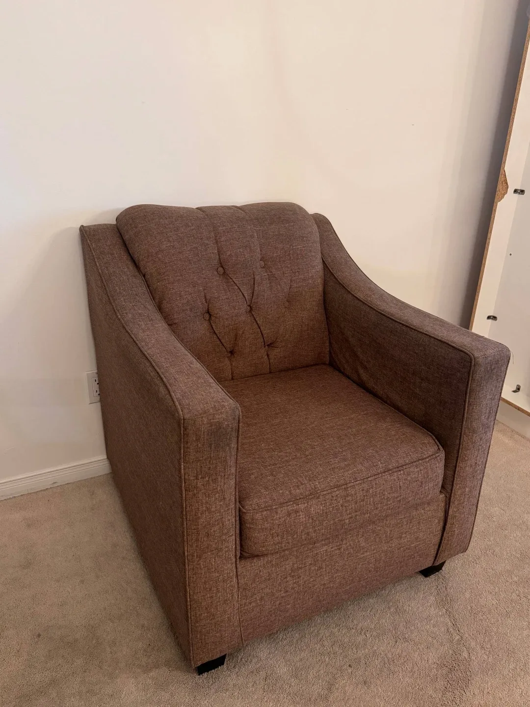 Brown Armchair - Like New image indicator(3)