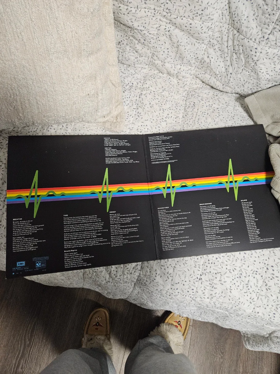 Pink Floyd - The Dark Side of the Moon Vinyl image indicator(2)