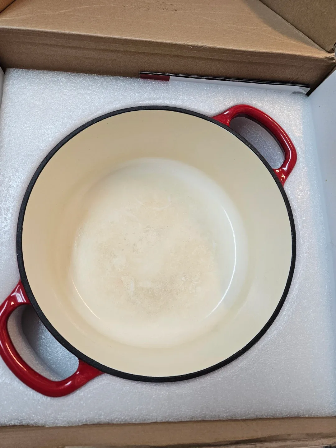 Kutime Cast Iron Dutch Oven - 6 Quarts image indicator(9)