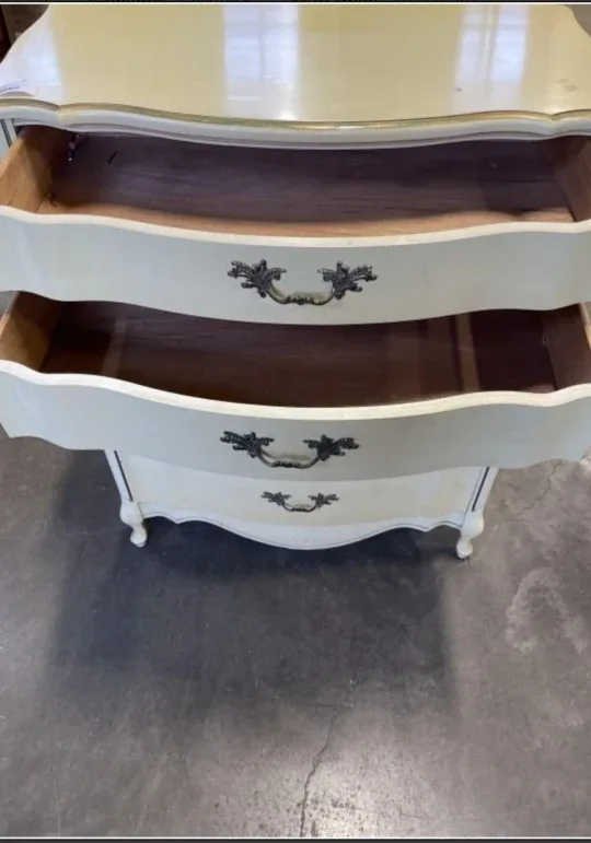 VINTAGE 5 DRAWER HIGHBOY DRESSER image indicator(3)