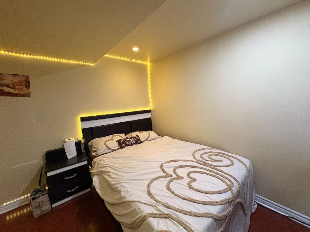 Private room in basement