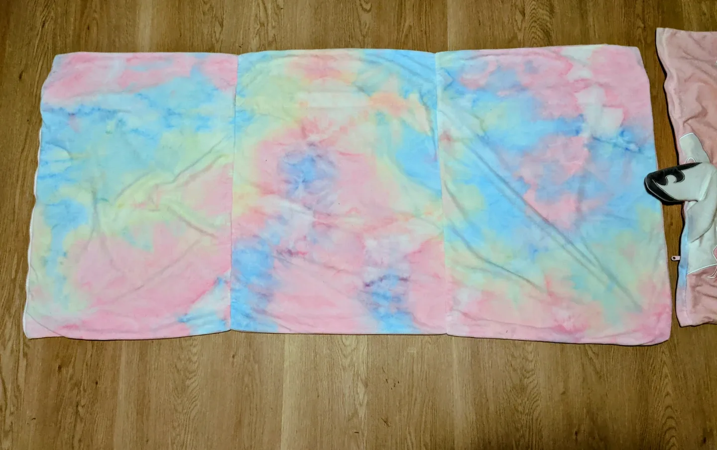 Unicorn velvet pillowcase (full body size) image indicator(3)