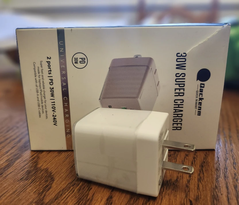 Dackenm 30W Super Charger - Universal Charging - photo 3