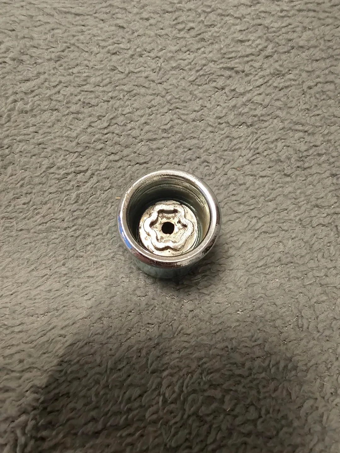 Wheel Lock Key MCGARD-046155 Original honda