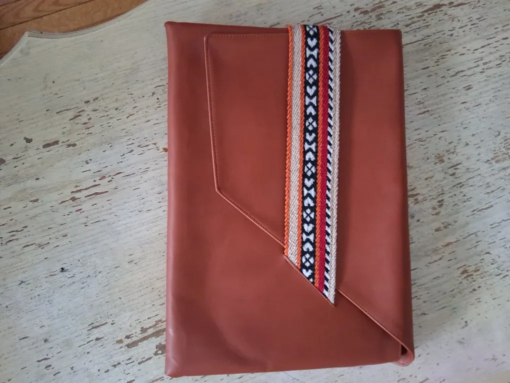#Cleanout! Diriyah Brown Leather Portfolio