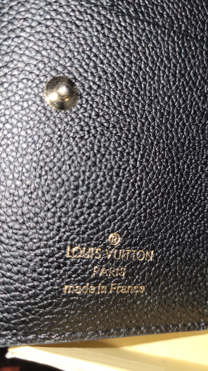 Black Leather Handbag and wallet BRAND NEW price drop!! - photo 4