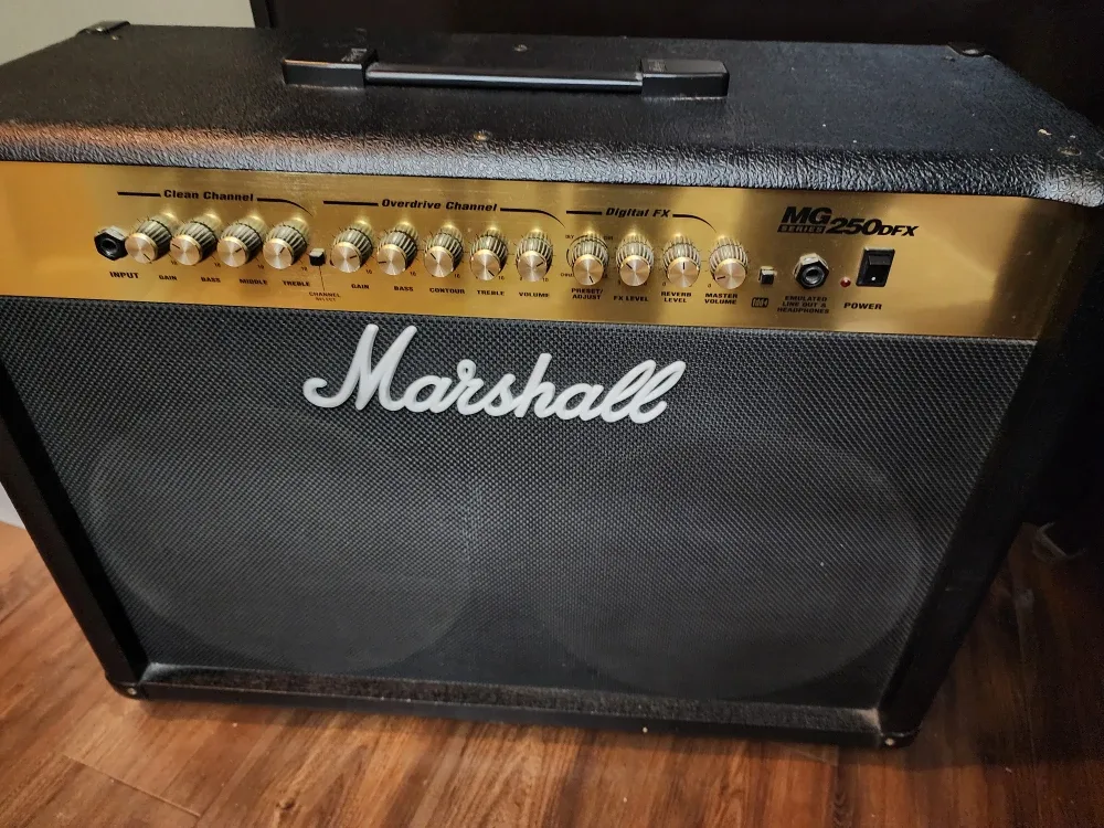 Marshall MG250DFX Guitar Amplifier