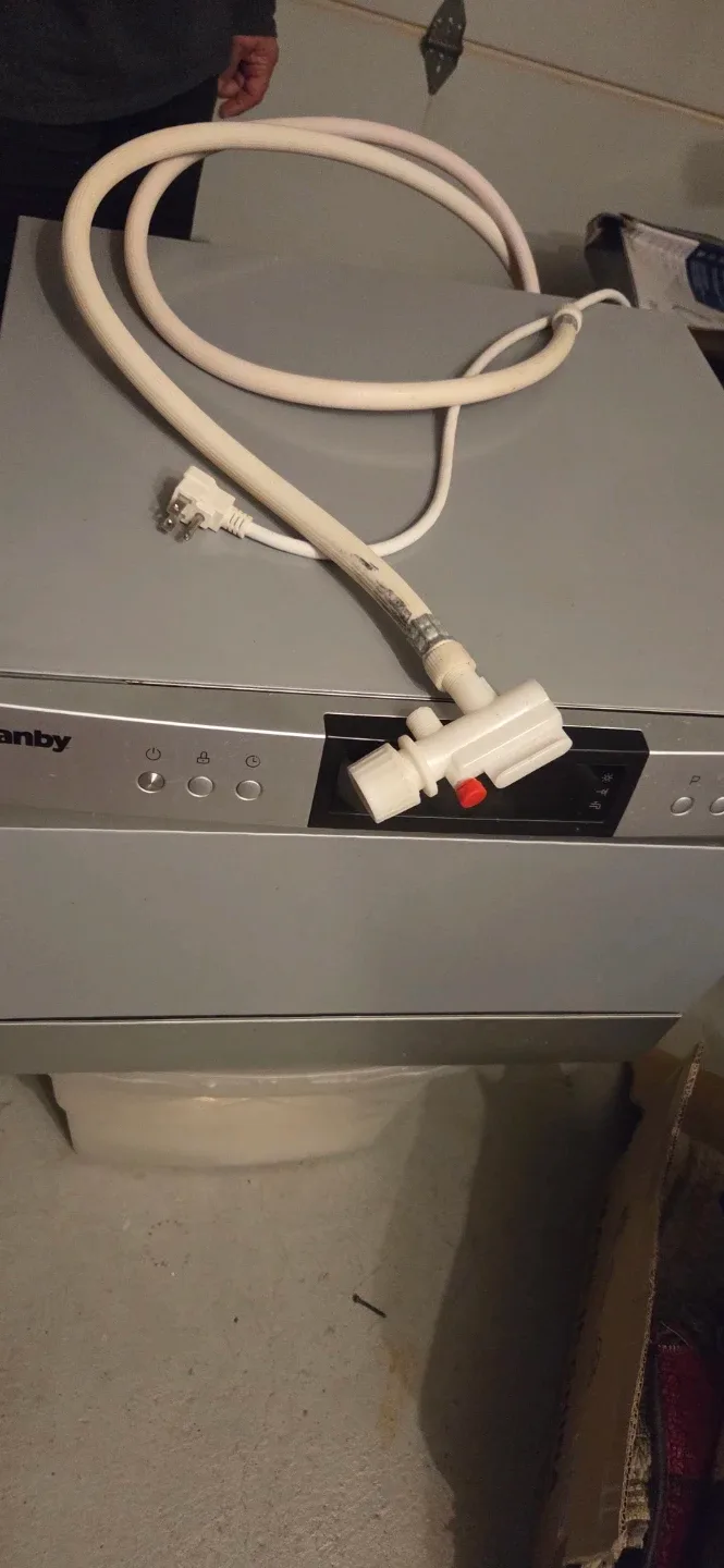 Danby Countertop Dishwasher image indicator(8)