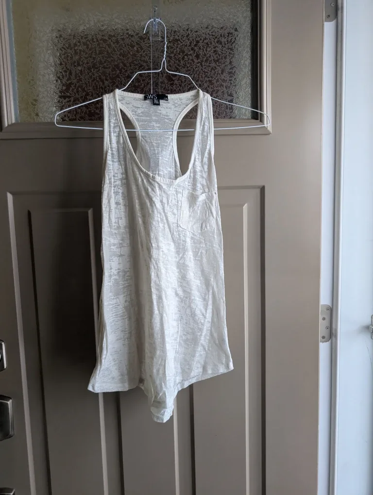 Womens sz lg shirts $4 each