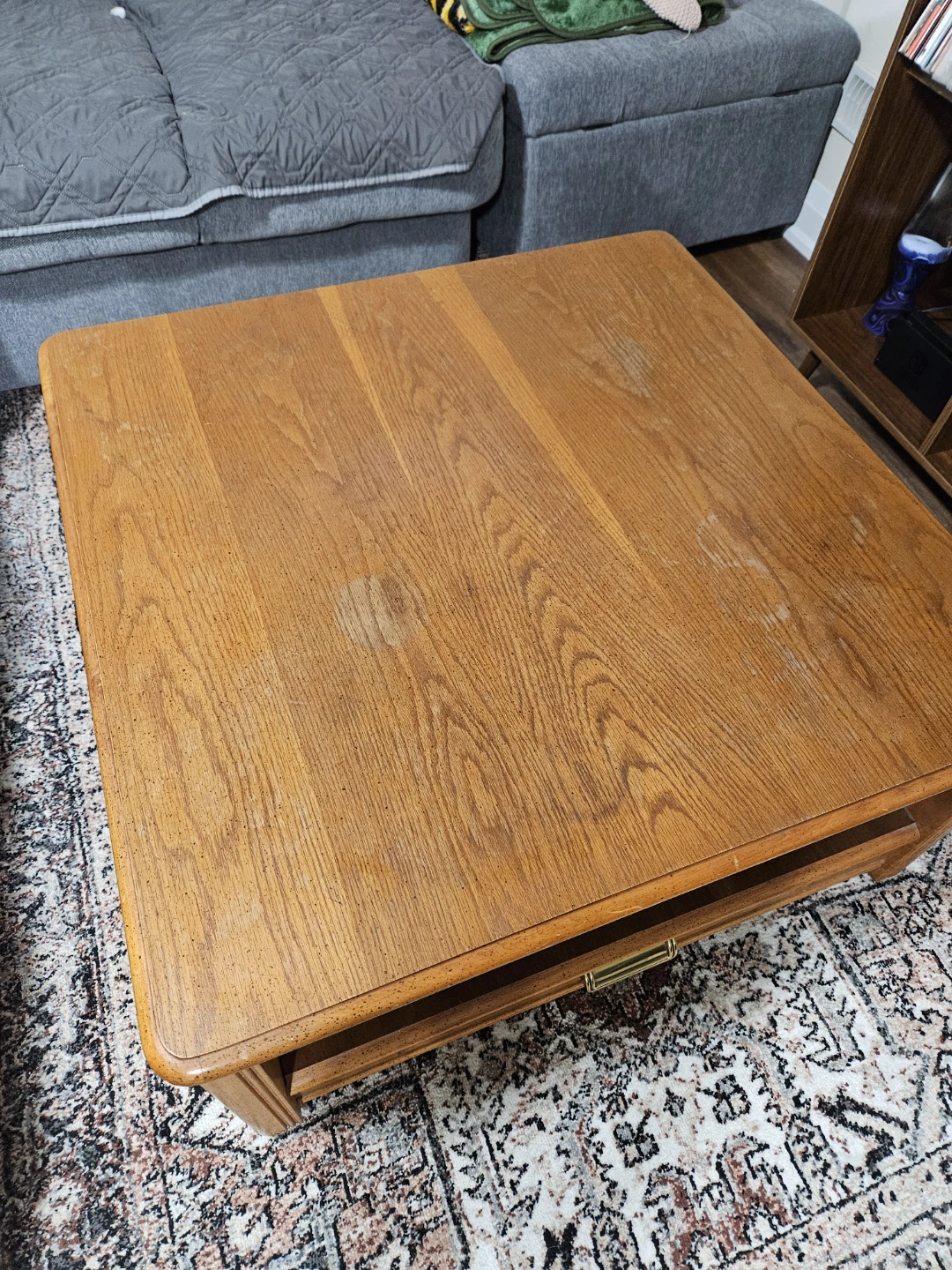 Solid wood Square Coffee Table on wheels - photo 2
