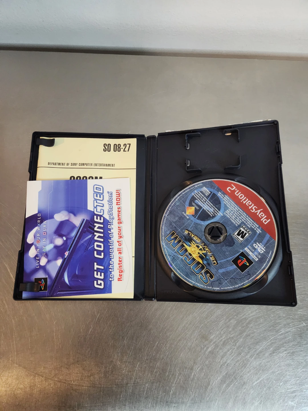 SOCOM: U.S. Navy SEALs - PlayStation 2 Game - photo 3