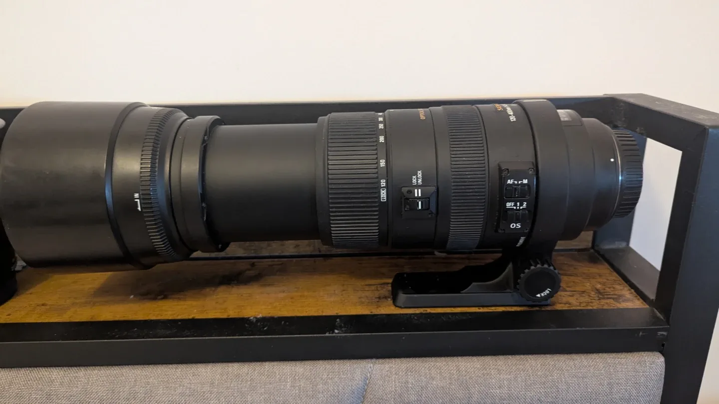 Sigma DG 120-400mm f/4.5-5.6 APO HSM Lens for Canon EF mount