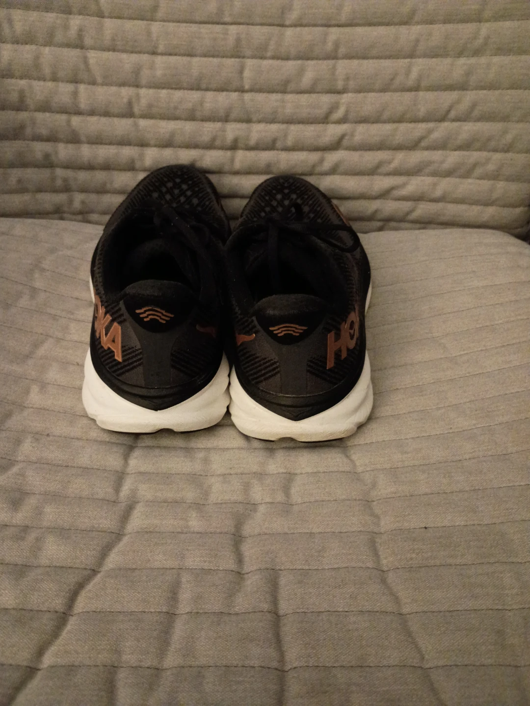 Hoka Clifton 9 Running Shoes size 8 b - photo 3