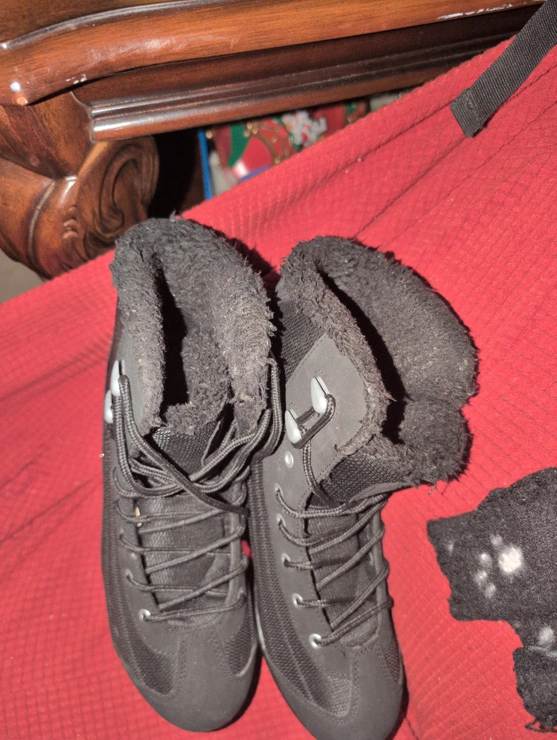 VIC Ice Skates - Ladies Size 8 - photo 3