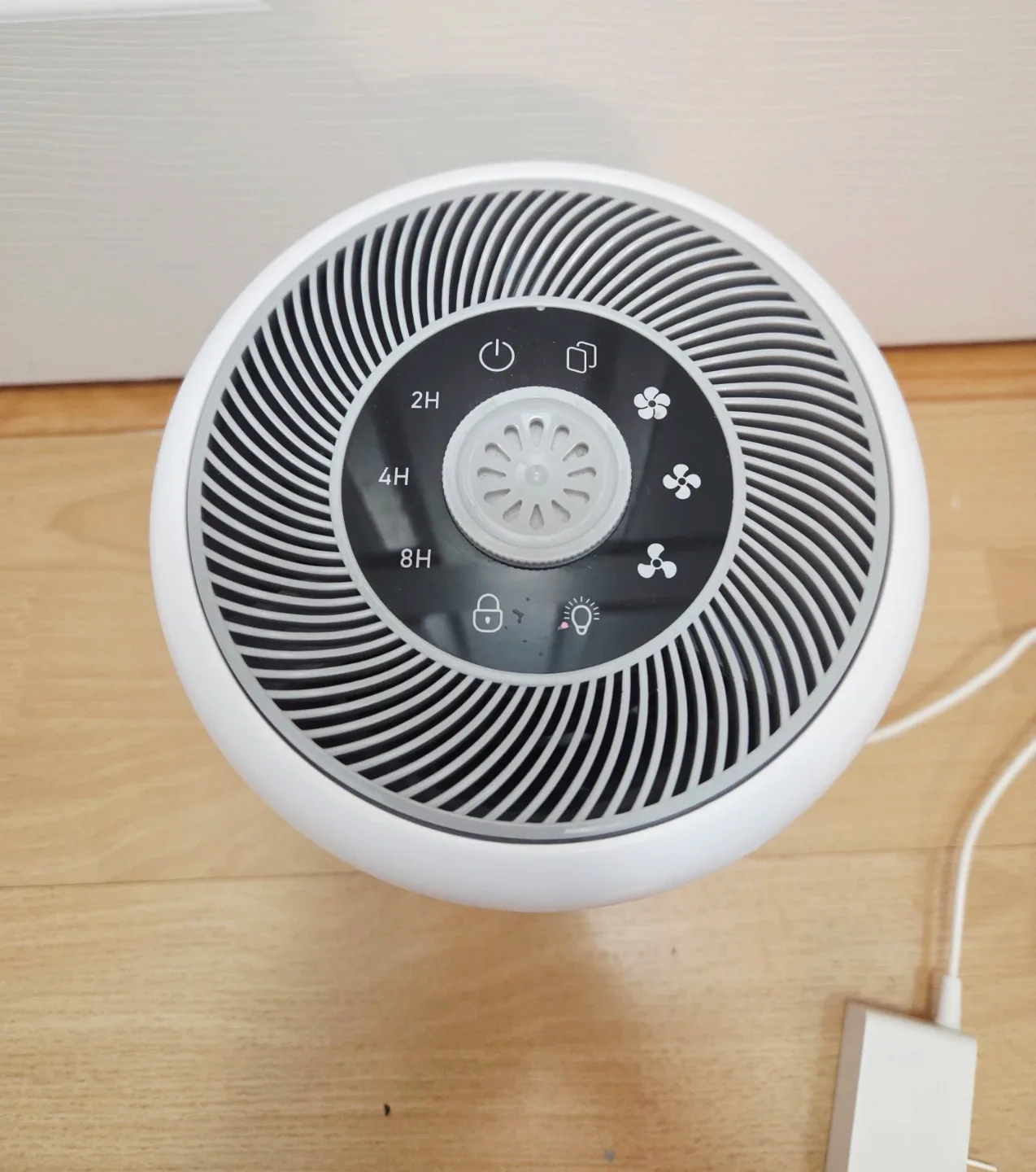 Airtok Air Purifier - White image indicator(4)