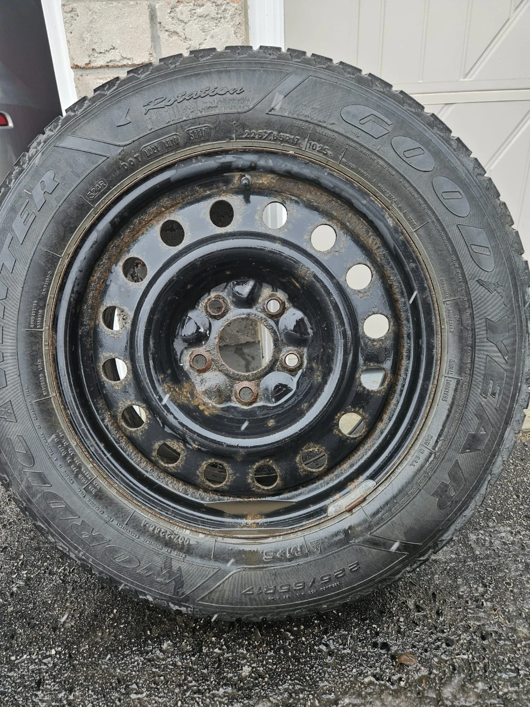 Goodyear Nordic Winter Tire 225/65R17
