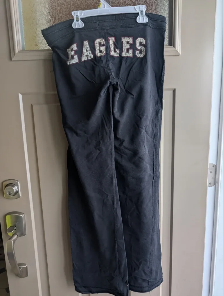 Womens sz med Urban Heritage sweatpants image indicator(2)