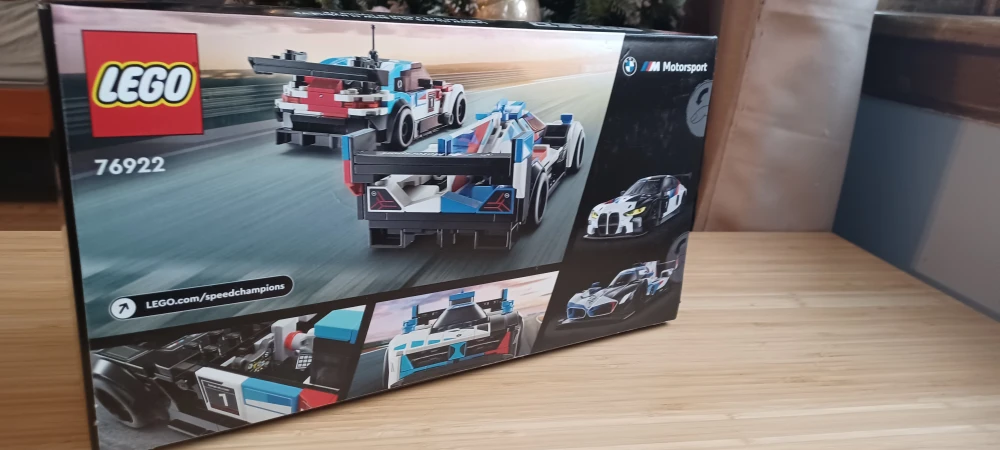 New LEGO Speed Champions BMW M4 GT3 & M Hybrid V8 - photo 3