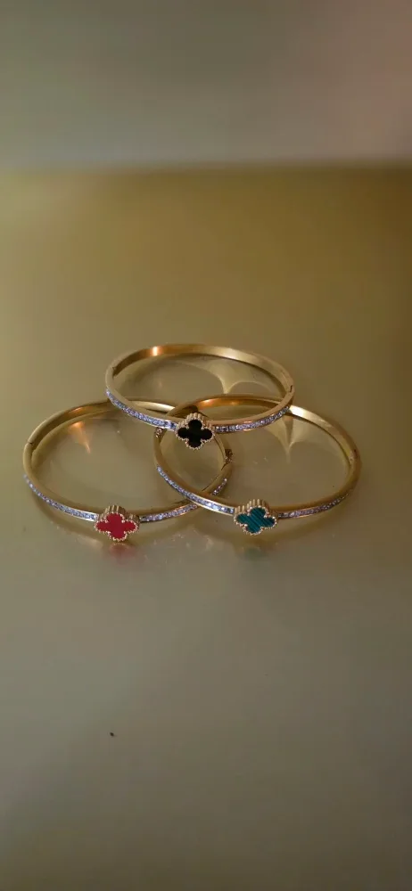 Van Cleef image indicator(5)