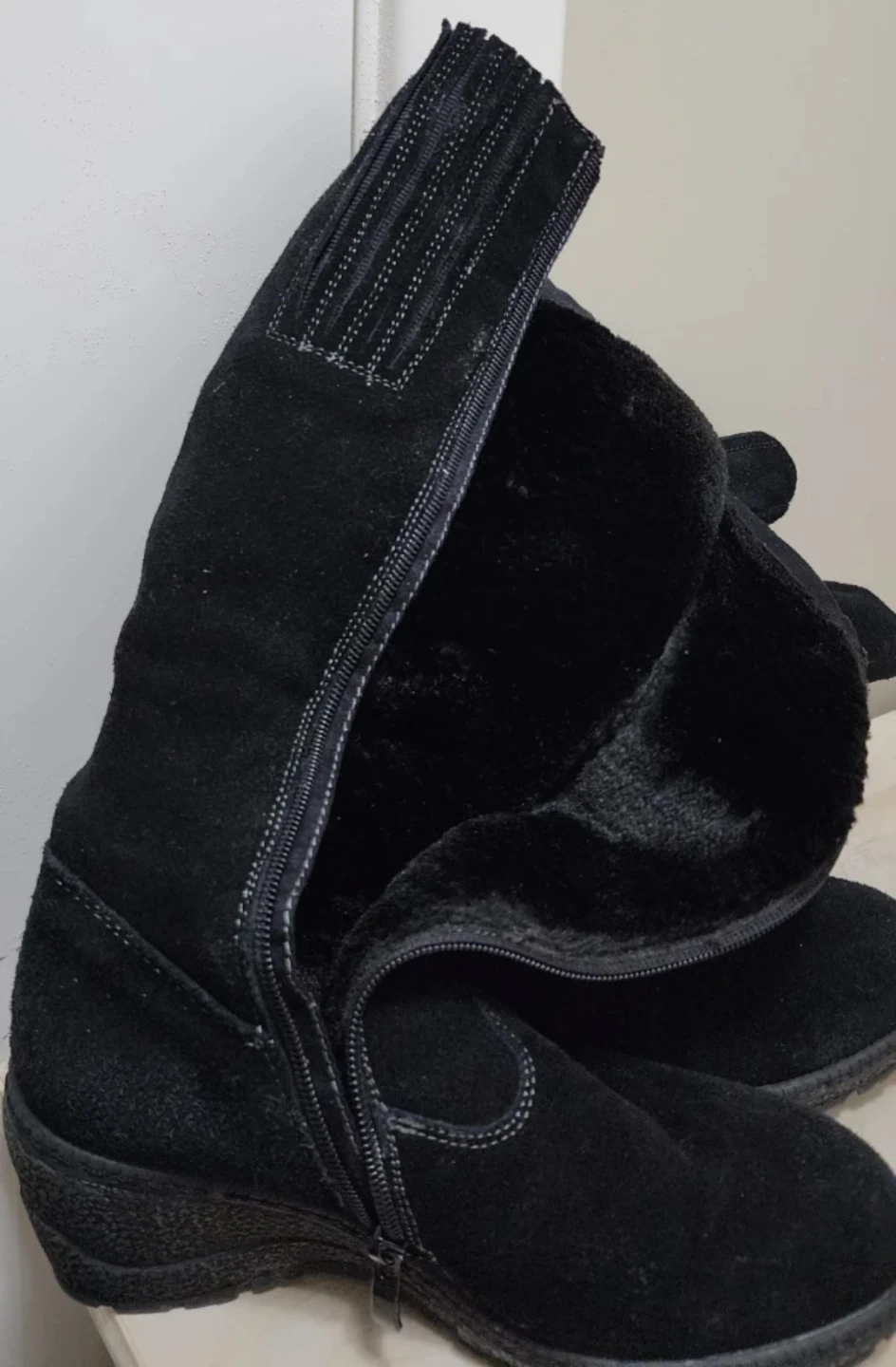 Black Suede Boots - photo 2
