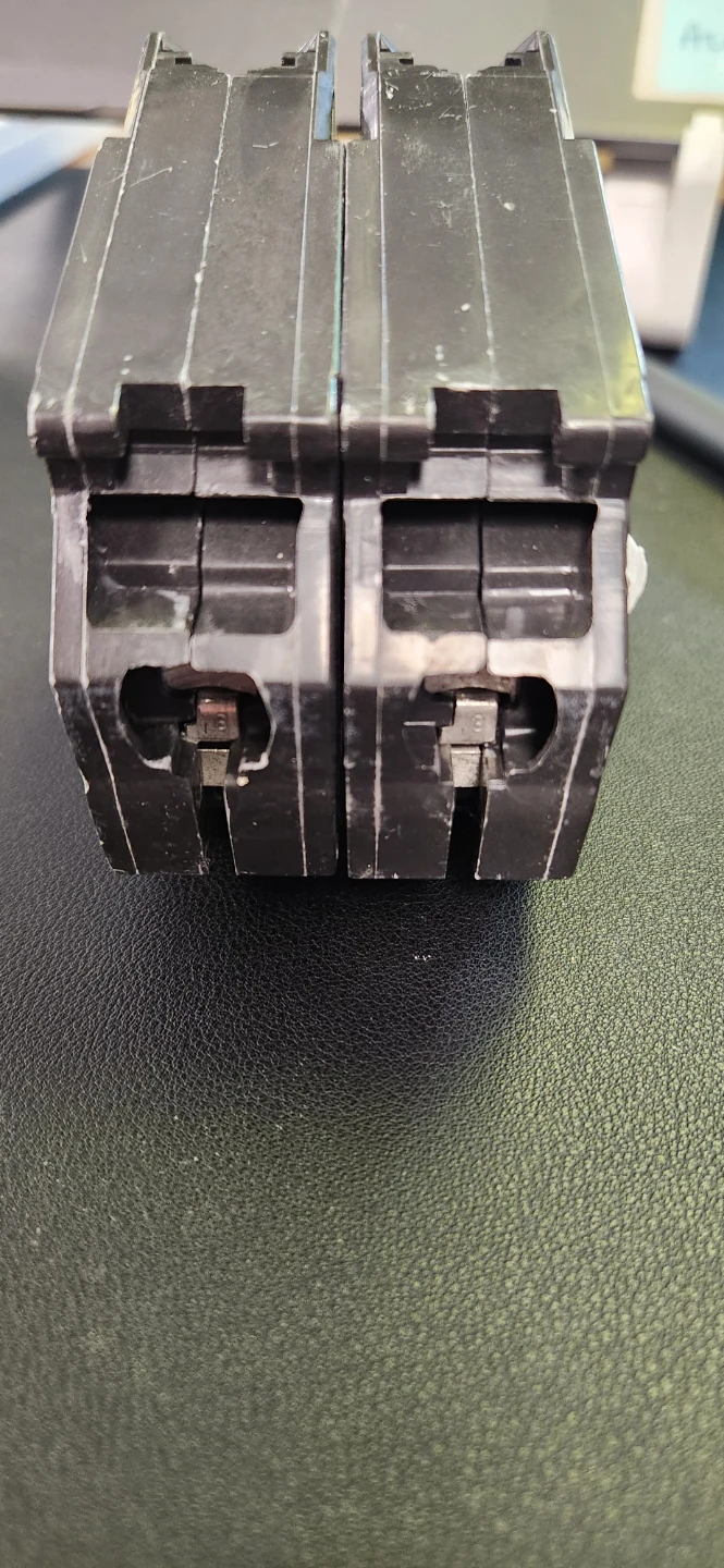 GE THQL2150 50A Circuit Breaker - photo 3