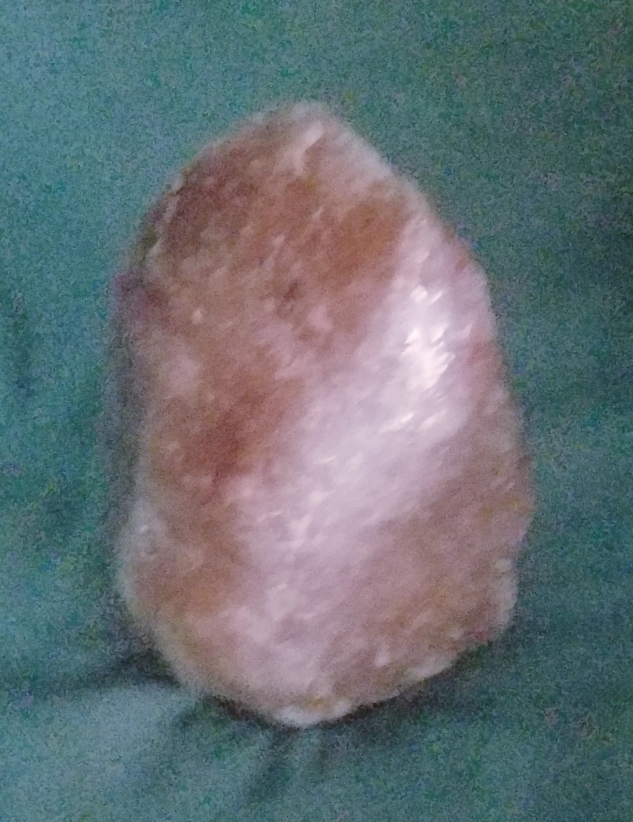 Himalayan Pink Salt Table Lamp New Condition Happy Bitrthday - photo 2