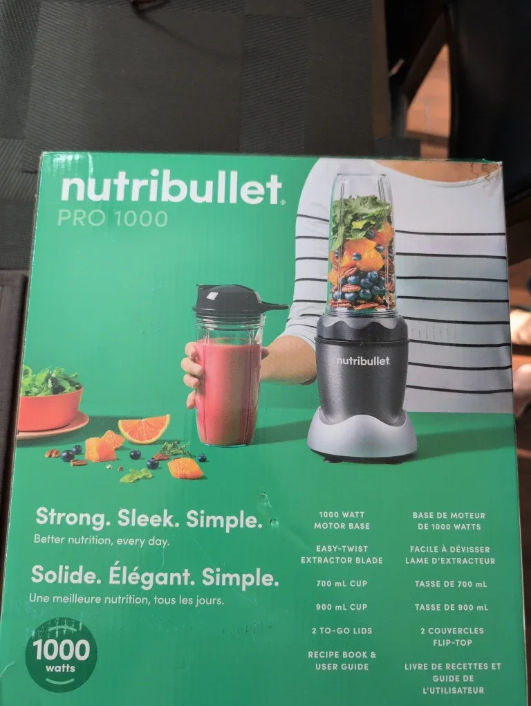Nutribullet Pro 1000 Blender - Like New!