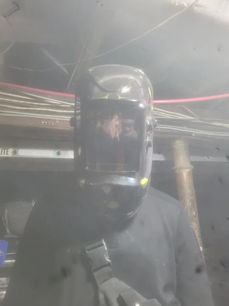 YESWELDER Welding Helmet image indicator(2)