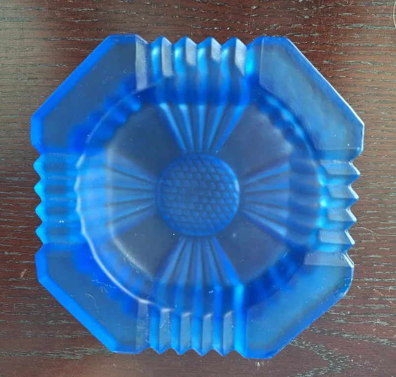 Vintage Glass Ashtrays - Set of 5 image indicator(6)