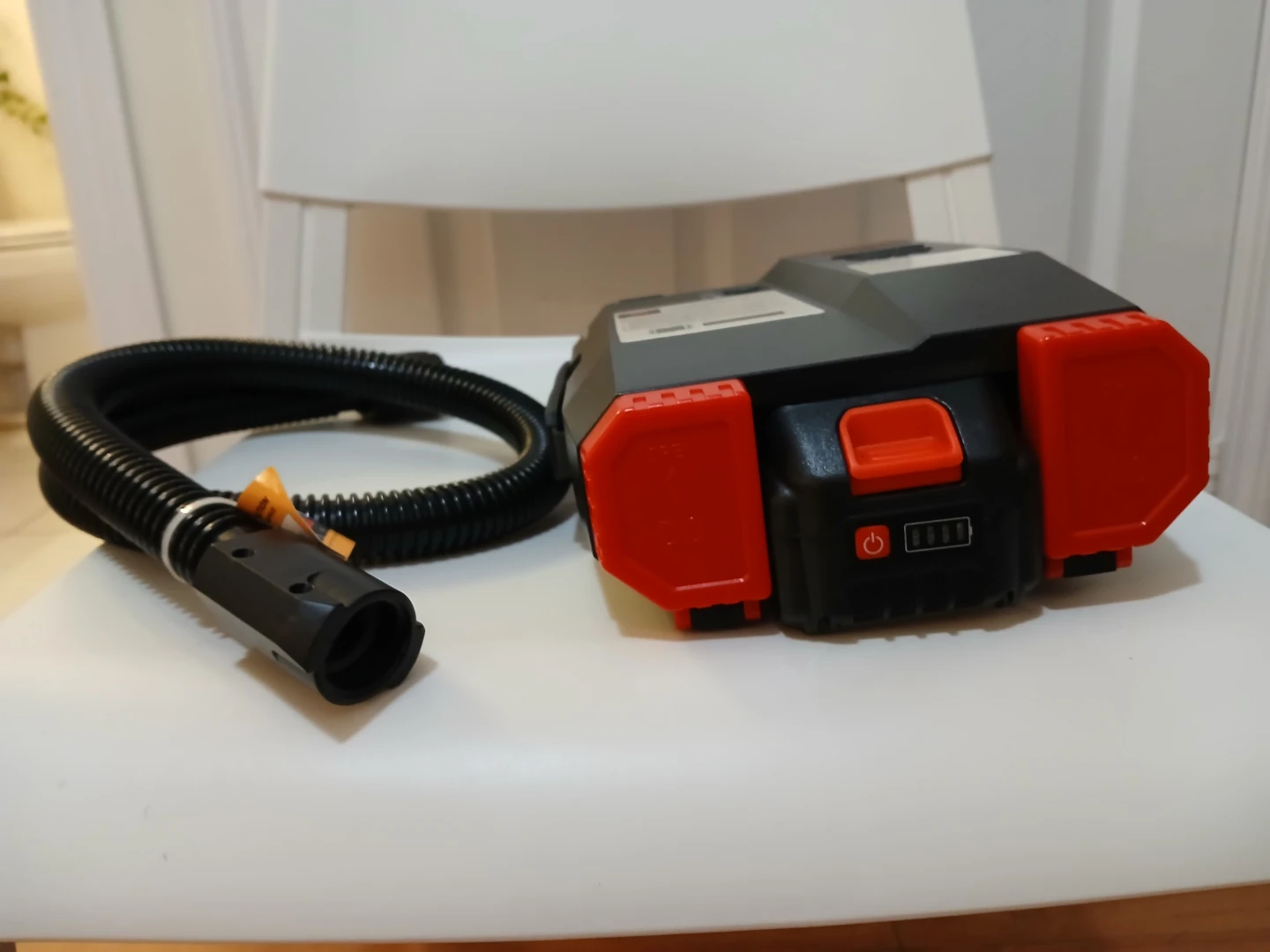 Morpilot SUP Air Pump - Like New! - photo 3