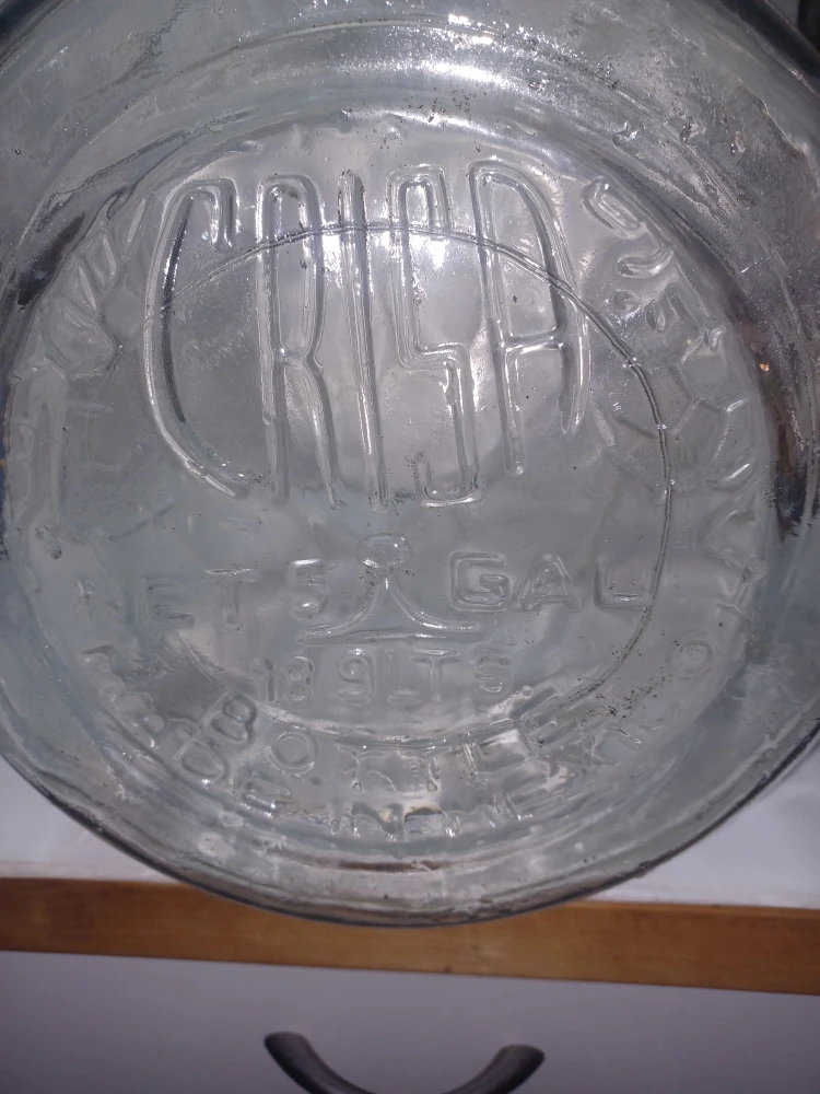 Vintage puro crate with Crisa 5 gal glass jug - photo 3