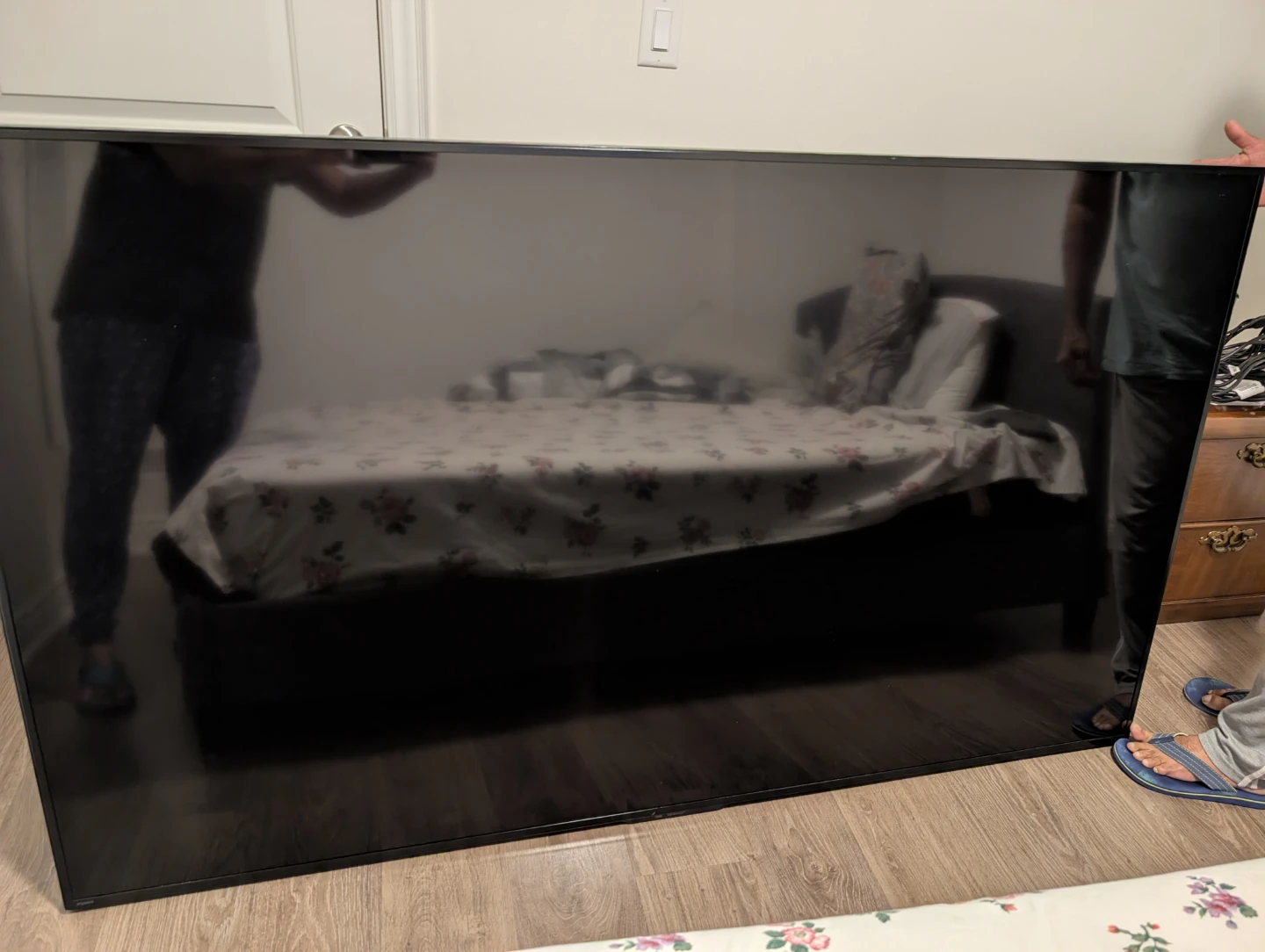 Sharp Aquos Liquid Crystal TV PN-LE801 - photo 2