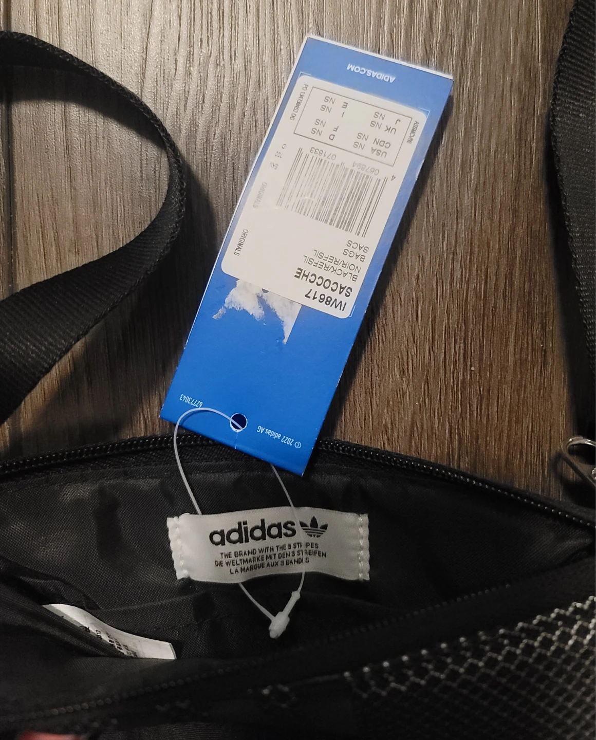 Adidas Sacoche Black Crossbody Bag - New - photo 2