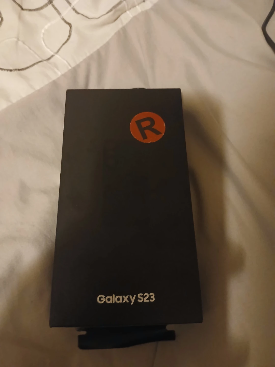 Samsung Galaxy S23 Black - Like New! - photo 3