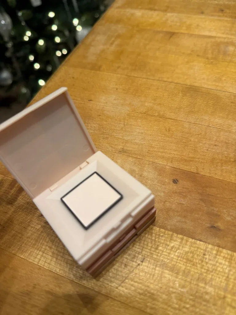 Maybelline Shadow Blocks Eyeshadow Palette #cleanout image indicator(5)